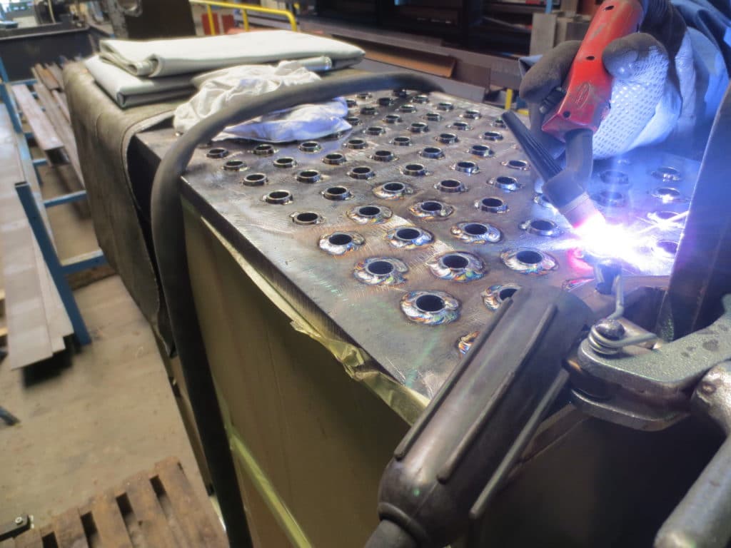 gaskoelers project Tata Steel door Velmon mpc  laswerk door monteur 